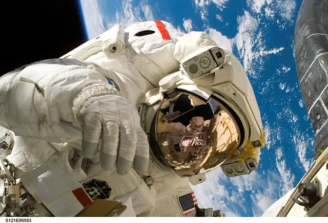 Elevator Into Space Elevator Into Space