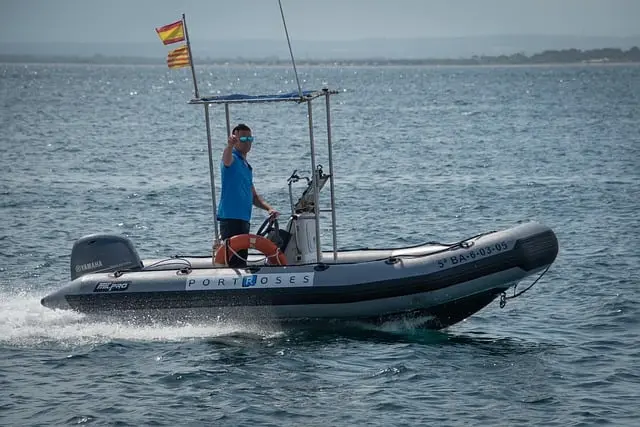 Discover the ultimate Lake Tahoe boating experience with Tahoe City Boat Rentals 87 Lake Tahoe boating