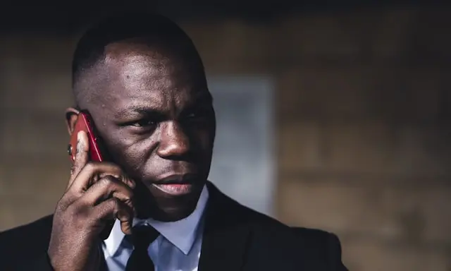 How to Handle Calls from 03333395047