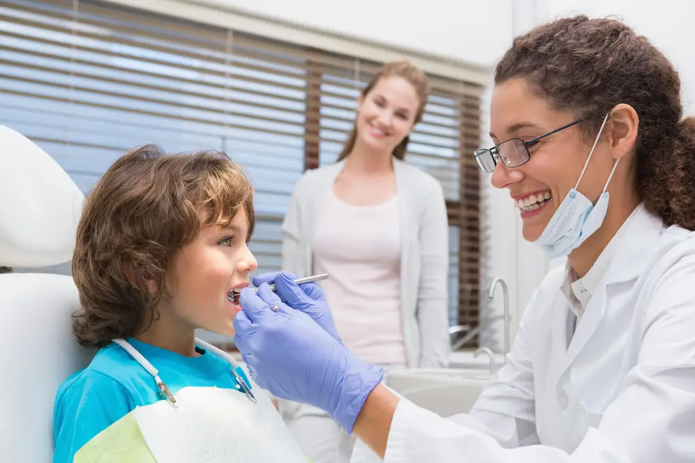 Preparing Your Child for a Stress-Free First Dentist Visit 1 Preparing Your Child for a Stress-Free First Dentist Visit
