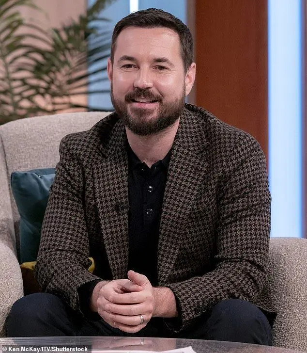 Martin Compston Net Worth Martin Compston Net Worth