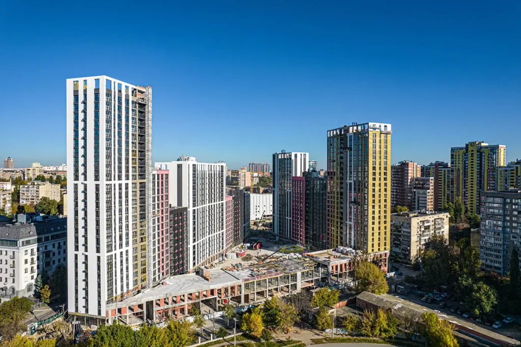 Building Kyiv's Future: Construction in a Time of War 85 Building Kyiv's Future