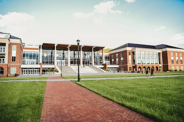 university of metaphysics vs university of metaphysical sciences