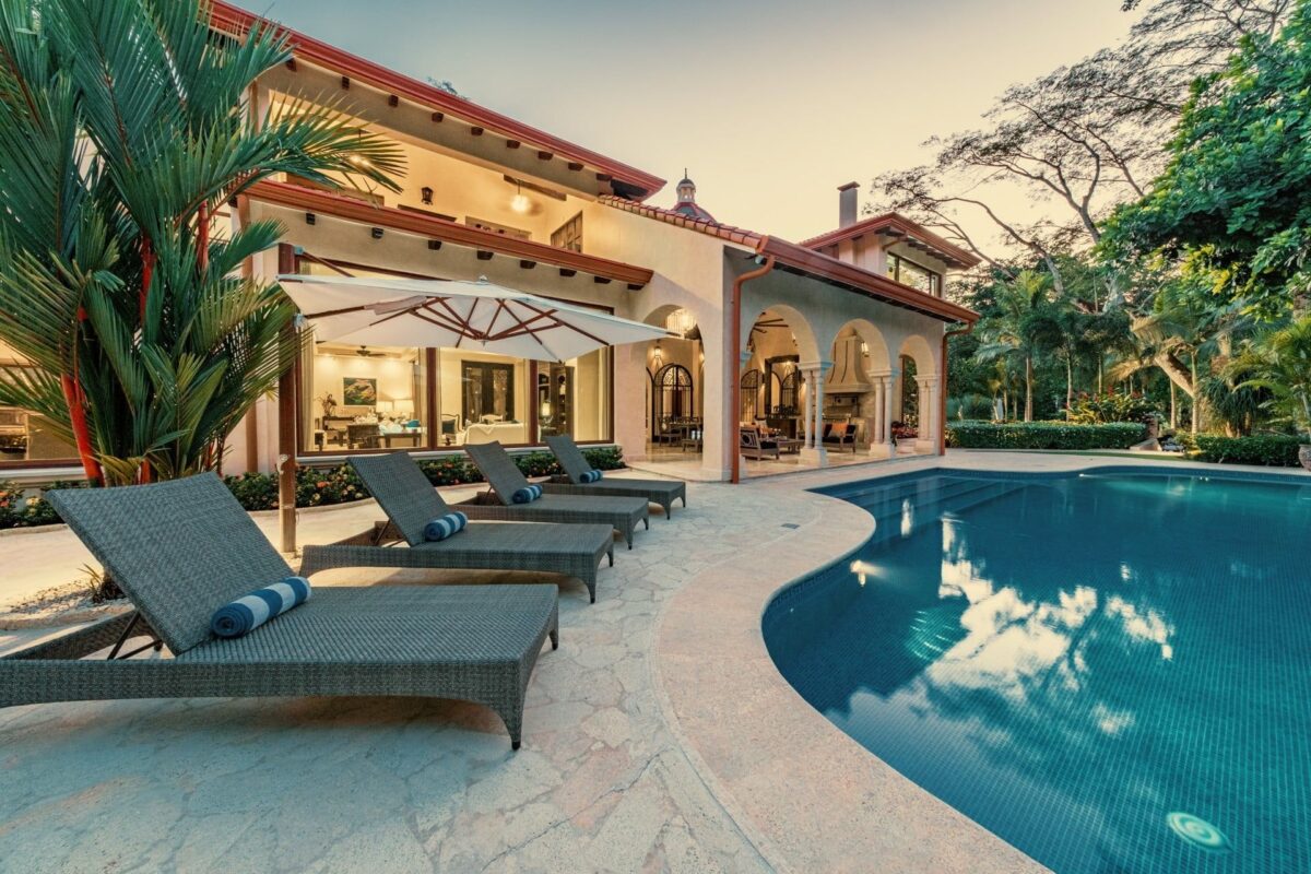 How Does Villa Firenze Meet the Standard of Eco-Friendly Private Retreats in Costa Rica?
