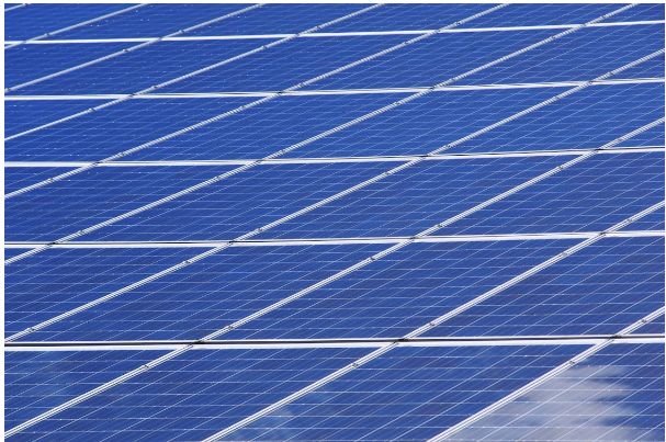 A Technical Overview of How Solar Panels Function