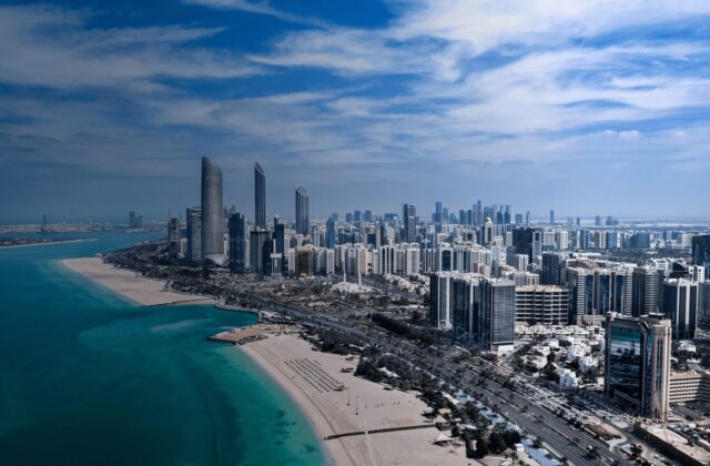 Why Abu Dhabi is Better Than Dubai: A Comparative Analysis